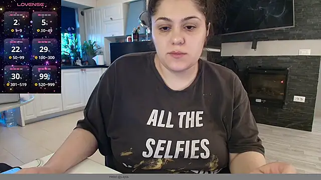 Snapshot of Layla- chatting on 01.29.25 Layla- online show from 01.29.25