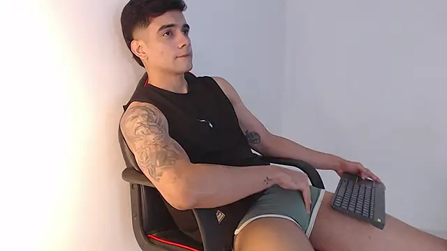 adam levis17 online show from 11.23.25