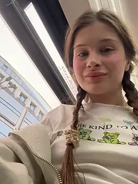 melicious  online show from 03.08.25