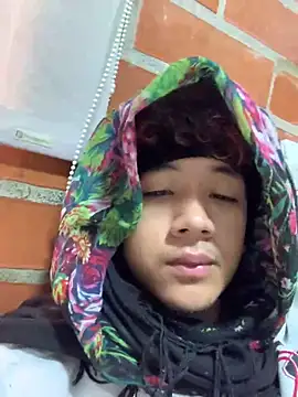 Snapshot of chillcol chatting on 03.15.25 chillcol online show from 03.15.25