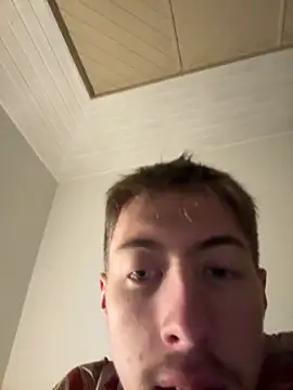 Snapshot of xy_monkeyBigCock chatting on 03.17.25 xy monkeyBigCock online show from 03.17.25