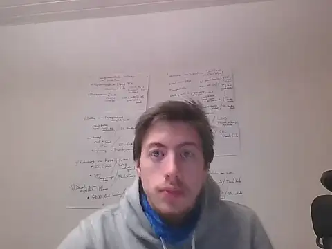 Snapshot of xy_monkeyBigCock chatting on 12.18.25 xy monkeyBigCock online show from 12.18.25