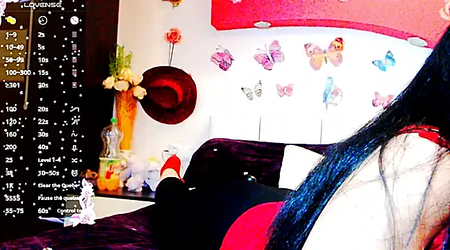 Snapshot of Alina_eve chatting on 03.05.25 Alina eve online show from 03.05.25