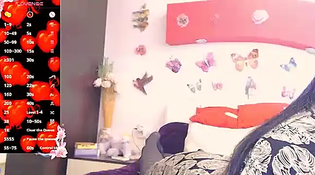 Snapshot of Alina_eve chatting on 03.08.25 Alina eve online show from 03.08.25