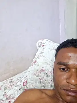 predadorr29 online show from 10.14.25