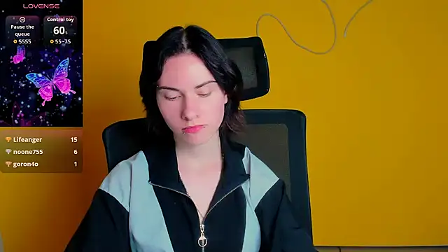 Fiona Night online show from 05.11.26