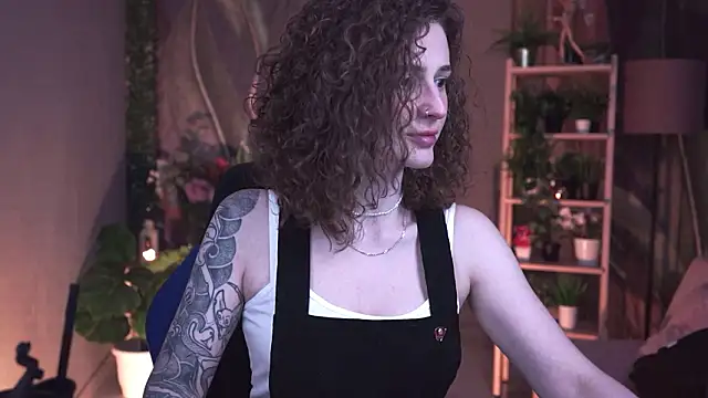 OliviaMcClean online show from 02.22.26