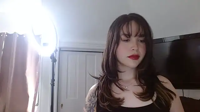 autumnb712 online show from 03.22.25