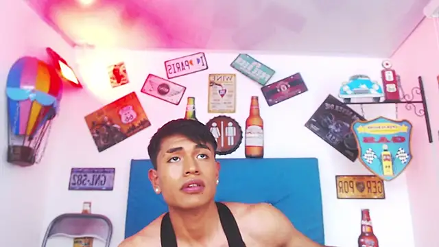 Snapshot of willians___0 chatting on 03.02.25 willians 0 online show from 03.02.25