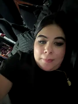 DANESKA HILLER online show from 11.19.25