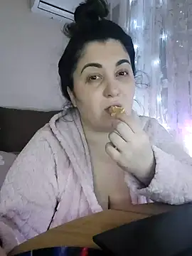 SoftLia online show from 01.27.25