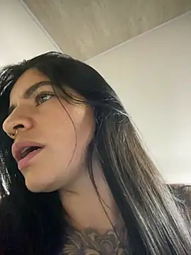 sofia 23x online show from 03.15.25