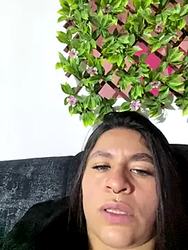 sofia 23x online show from 10.10.25