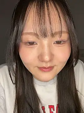 MinaKubo online show from 04.15.26