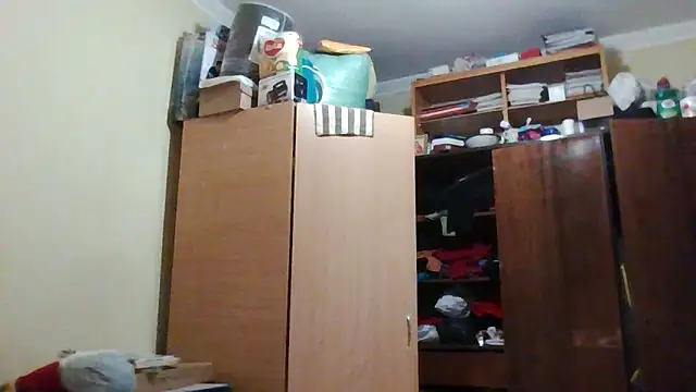 Queen-Elizabeth-25 online show from 03.04.25