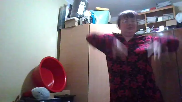 Queen-Elizabeth-25 online show from 03.09.25