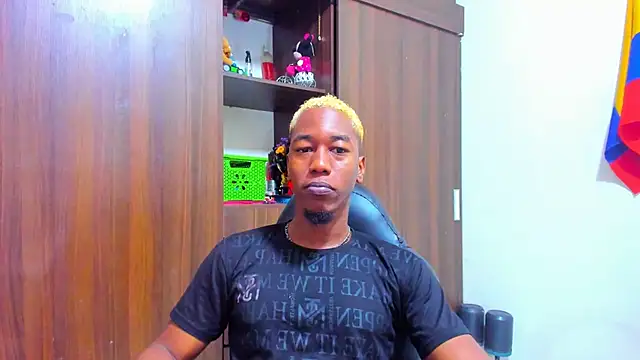 Dreamastercum  online show from 06.04.26