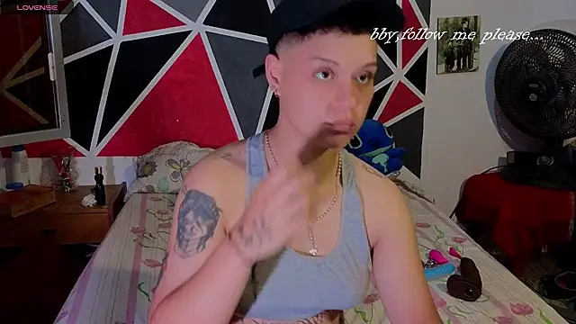 demimoore222 online show from 10.08.25