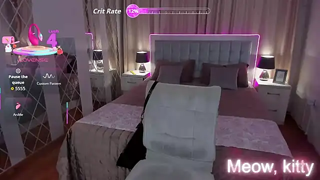 EvaGoddes online show from 10.21.25