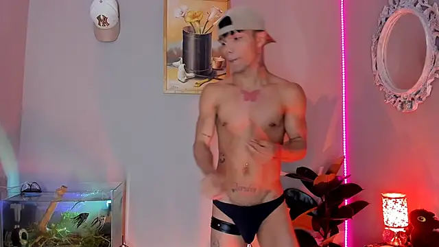 CRAZY-BOY99 online show from 09.22.25