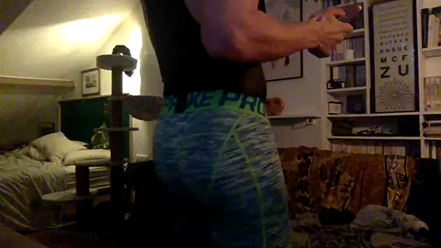 Snapshot of Bubba7519 chatting on 03.02.25 Bubba7519 online show from 03.02.25