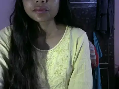 Snapshot of mayra89 chatting on 03.18.25 mayra89 online show from 03.18.25