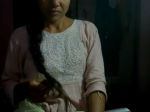 Snapshot of mayra89 chatting on 10.24.25 mayra89 online show from 10.24.25