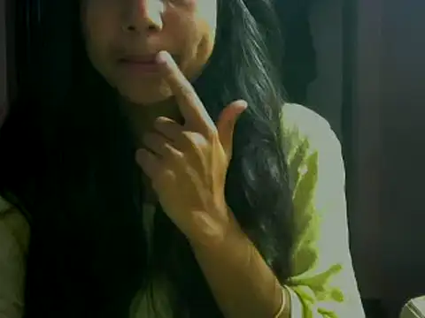 Snapshot of mayra89 chatting on 11.23.25 mayra89 online show from 11.23.25