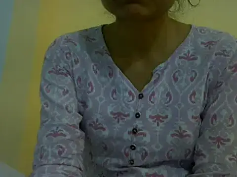 Snapshot of mayra89 chatting on 02.24.26 mayra89 online show from 02.24.26