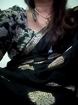 Snapshot of Neha-Bhabhi-Rasily chatting on 04.11.26 Neha-Bhabhi-Rasily online show from 04.11.26