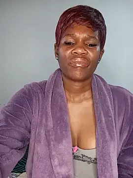 Missvixen81 online show from 07.20.26