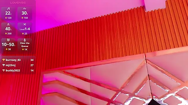 playfulcurvy online show from 10.16.25