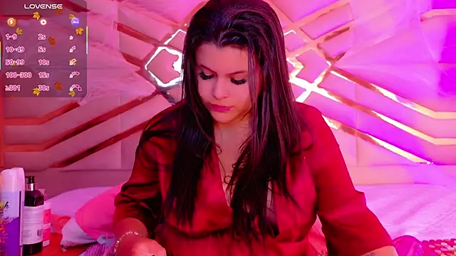 playfulcurvy online show from 10.29.25