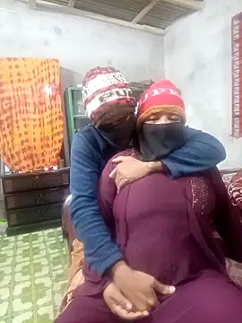 Pakhi Couple 69 online show from 12.22.25