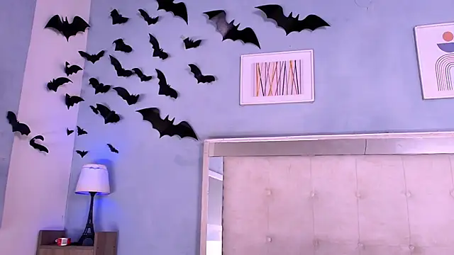 Emily Castillo 1 online show from 11.14.25