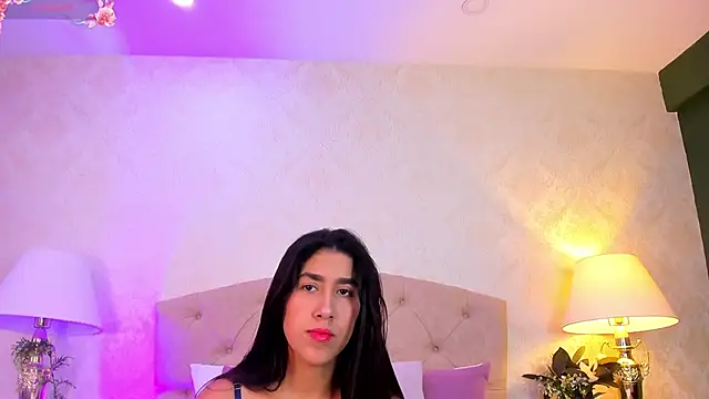 Mia Montess online show from 05.30.26