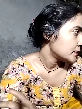 Snapshot of Maidangirl chatting on 09.20.25 Maidangirl online show from 09.20.25