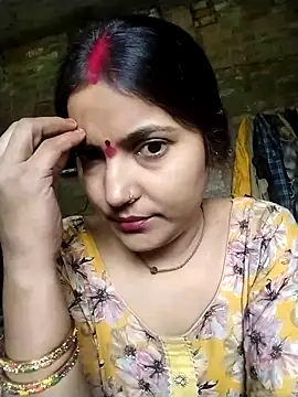 Snapshot of Maidangirl chatting on 10.11.25 Maidangirl online show from 10.11.25