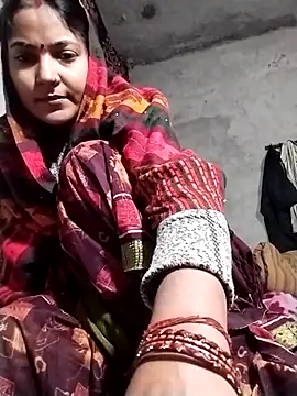 Snapshot of Maidangirl chatting on 12.03.25 Maidangirl online show from 12.03.25