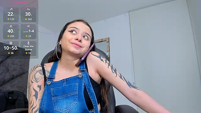 SaskiaGrendel online show from 02.04.26