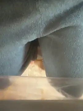 Snapshot of ategurl192 chatting on 12.23.25 ategurl192 online show from 12.23.25