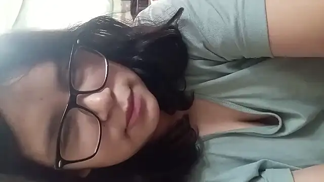 Snapshot of Maferyale chatting on 02.26.26 Maferyale online show from 02.26.26