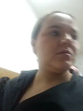 mandy-moore online show from 04.09.26