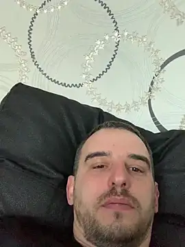 Snapshot of Maxpeins chatting on 02.26.26 Maxpeins online show from 02.26.26