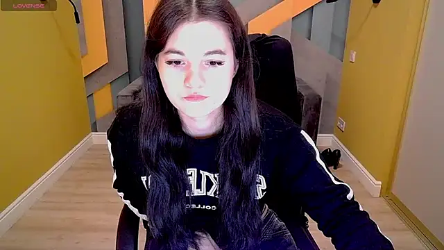 ElinaMils online show from 03.17.25