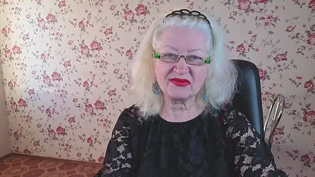 Maya Mayflower online show from 10.02.25