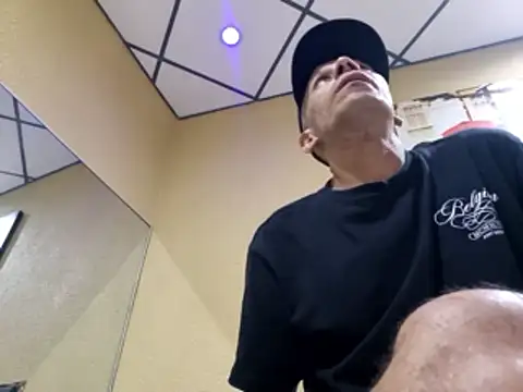 karlossan24 online show from 03.18.26