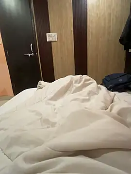 Randomrahulpillu online show from 02.17.26