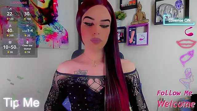 IvanaColizon BigCock online show from 12.21.25