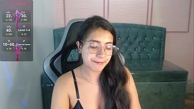 Snapshot of alexa_romero_t chatting on 10.06.25 alexa romero t online show from 10.06.25